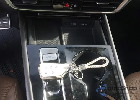 2024 Volkswagen Atlas Cross Sport 2.0T Sel R-Line z USA, uszkodzony, nr VIN 1V2AE2CA4RC210343